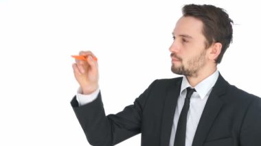 yakışıklı işadamı sanal bir ekrana yazma