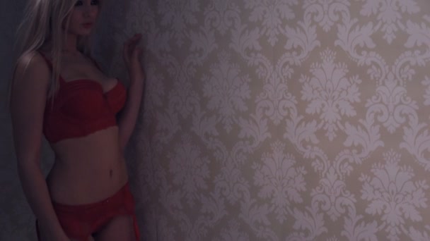 Femme blonde sexy portant une caméra lingerie rouge — Video