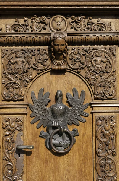 Poolse adelaar, deur knocker. — Stockfoto