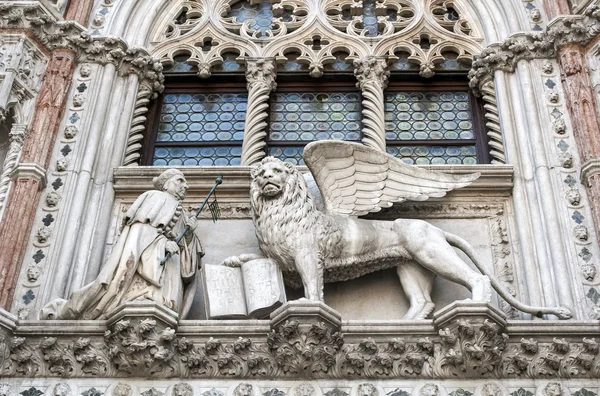 Lion of St Mark. — Stock Photo, Image