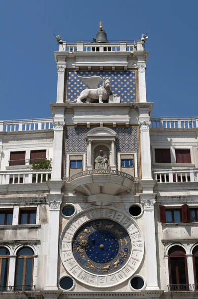 Costruzione, Torre dell'orologio Venezia. — Stockfoto