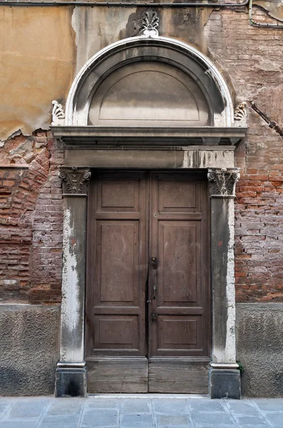 Porta velha . — Fotografia de Stock