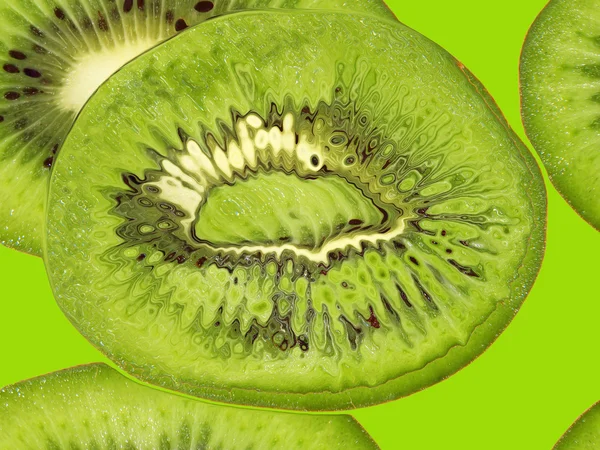 Grüne Kiwi in Nahaufnahme als Nahrungsgrundlage geeignet. — Stockfoto