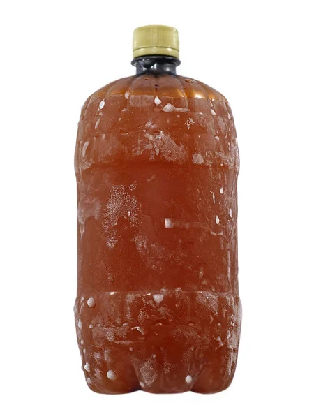 Замороженная коричневая бутылка. . — стоковое фото