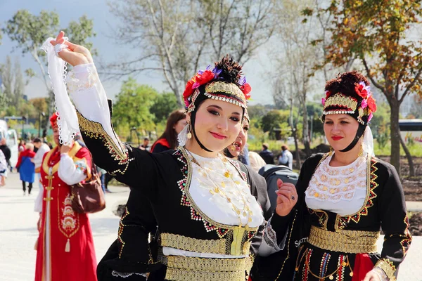 Mariupol Ukraine Sept Girls National Costume People Crimea People People — 스톡 사진