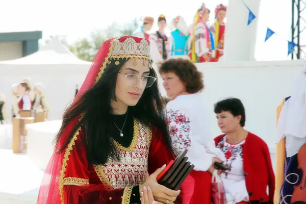 Mariupol Ukraine Sept Beautiful Young Girl Azerbaijan National Costume Participating — 图库照片
