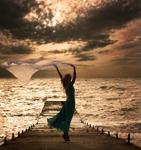 Woman in Dress with Fabric at Sea — Stock Photo, Image