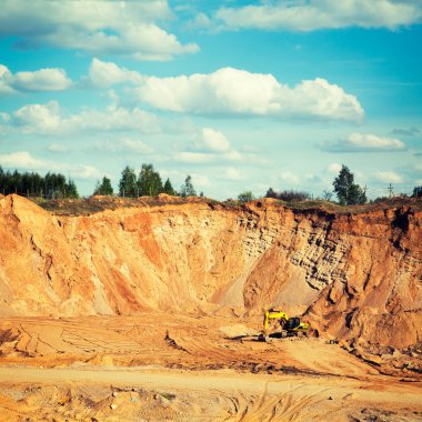 ekskavatör kum ocağı