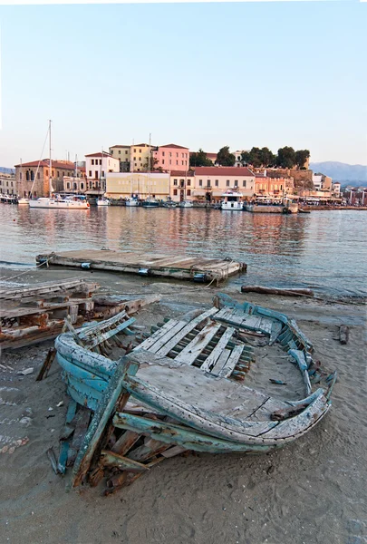 Hanya eski bir tekne. — Stok fotoğraf