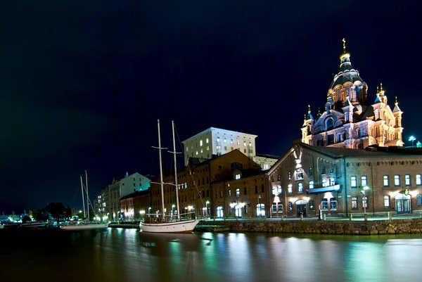 Nattutsikt over sjøsiden . – stockfoto