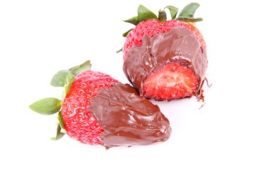 çikolata kaplı çilekler