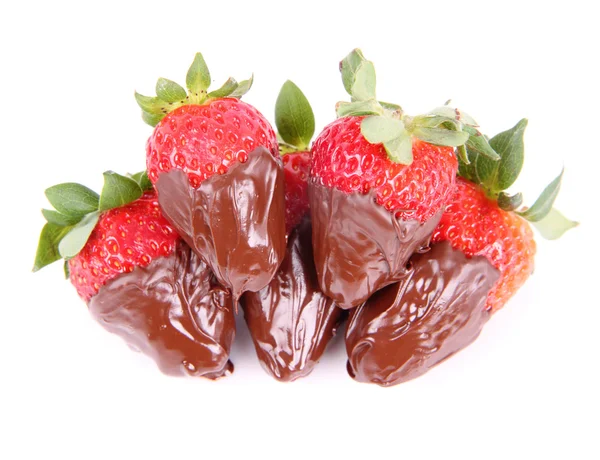 Erdbeeren mit Schokolade überzogen — Stockfoto