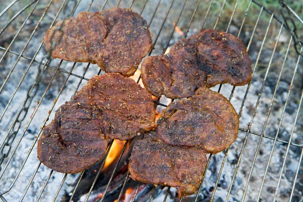 Chuck Steaks Being Barbequed Bonfire — Stok fotoğraf