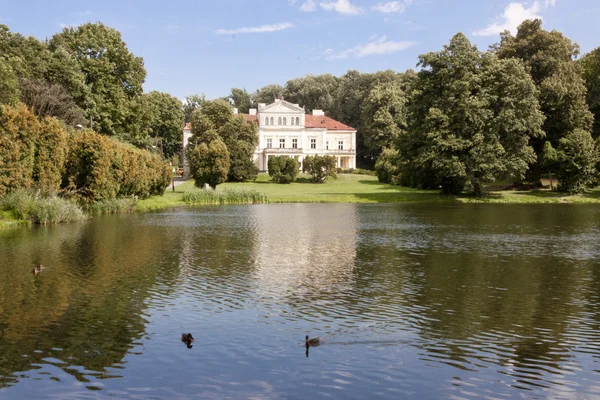 Old palace in Zloty Potok - Poland — Stock Photo, Image