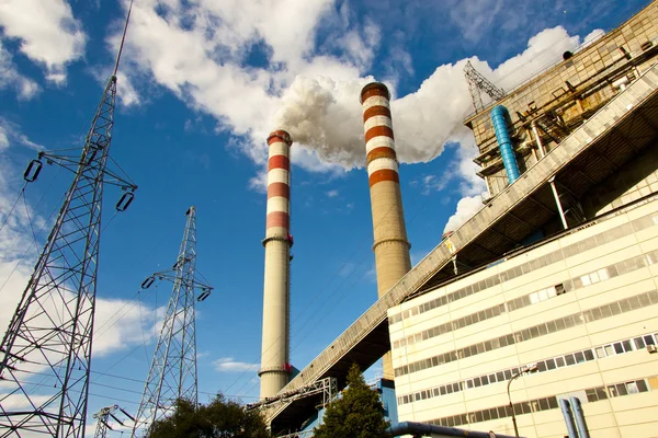 Uhelnou elektrárnu v Polsku. — Stock fotografie