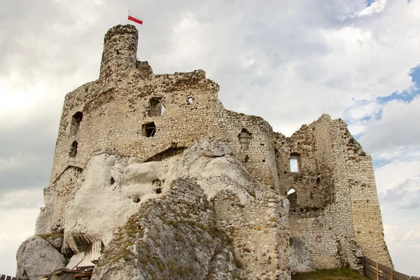 Ruinen der Burg von Mirow. — Stockfoto