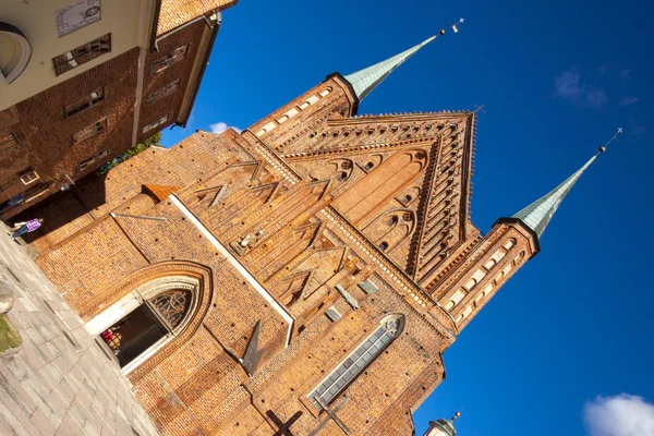 Framsidan av katedralen i frombork. — Stockfoto
