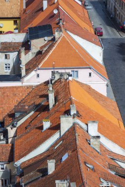 kadar yakın kırmızı çatılar - reszel, Polonya.