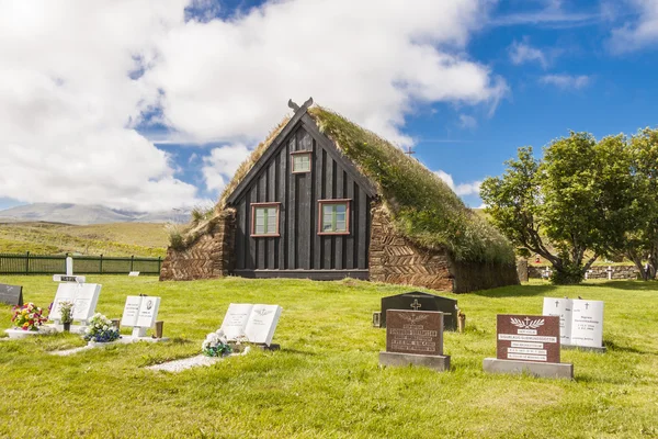 Starý dřevěný vidimyri církev - Island. — Stock fotografie