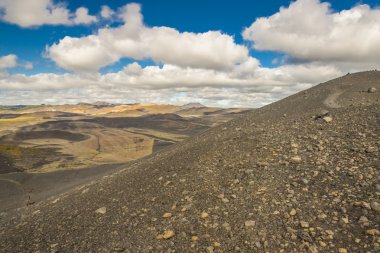 dimmuborgir alanı - İzlanda. renkli zemin.