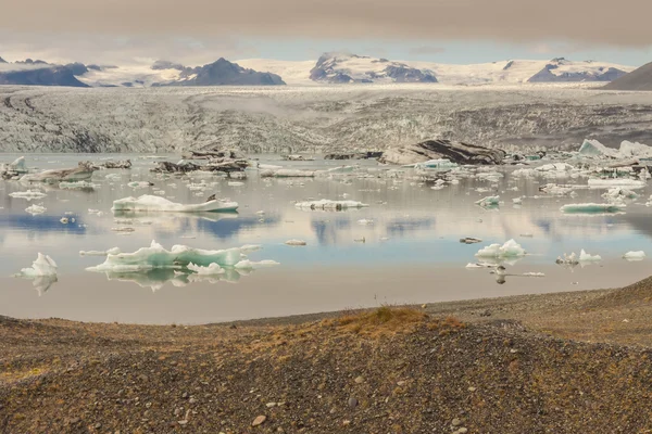 瓦特纳冰原冰川和 jokulsarlon 泻湖-冰岛. — 图库照片