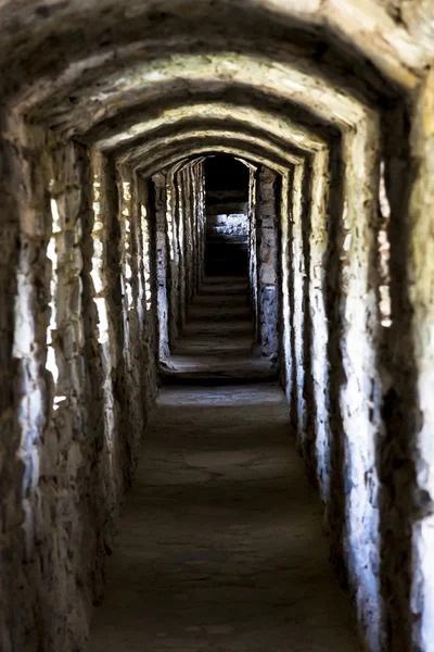 Passage dans le château - Kamianets Podilskyi, Ukraine, Europe . — Photo