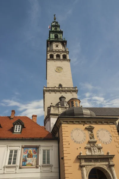 Tornya a szentély jasna gora - czestochowa, Lengyelország. — Stock Fotó