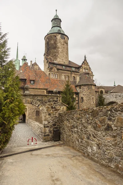 Замок Чох в Лесне - Польша . — стоковое фото