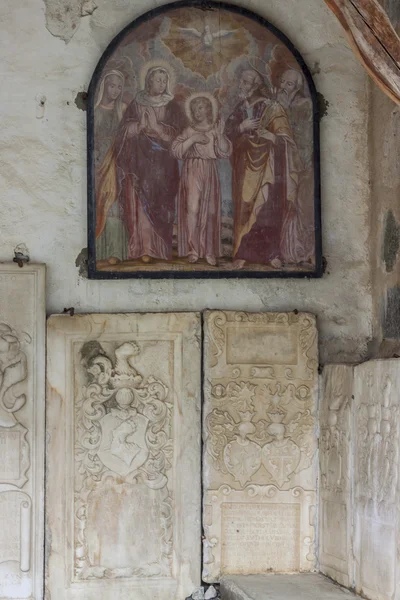 Pared de la iglesia de San Juan en Mustair, UNESCO World Cultural Her — Foto de Stock