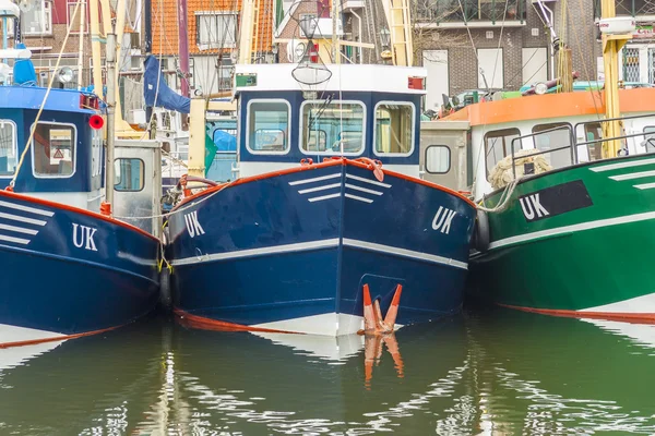 Urk cidade na Holanda. Vista em barcos de pesca . — Fotografia de Stock