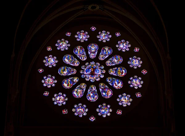 Beauty old stained-glass windows in Cathedral of Our Lady of Cha — Stock Photo, Image