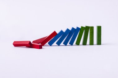 renkli ahşap bloklar - beyaz arka plan.