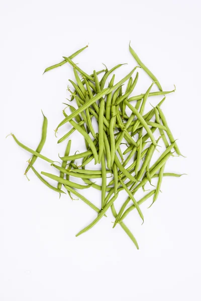 Zelené fazolky - bílé pozadí — Stock fotografie