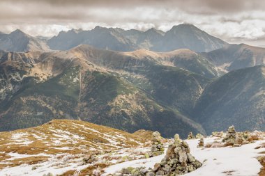 Malolaczniak top - Tatras dağlar taşlar kule.