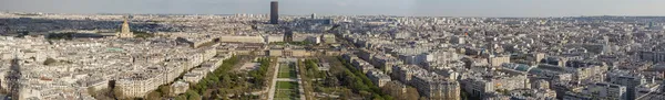 Aerial view from Eiffel Tower on Champ de Mars - Paris. — Stock Photo, Image