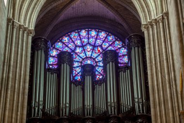 iç katedral notre Dame - paris.