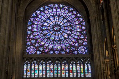 iç katedral notre Dame - paris.