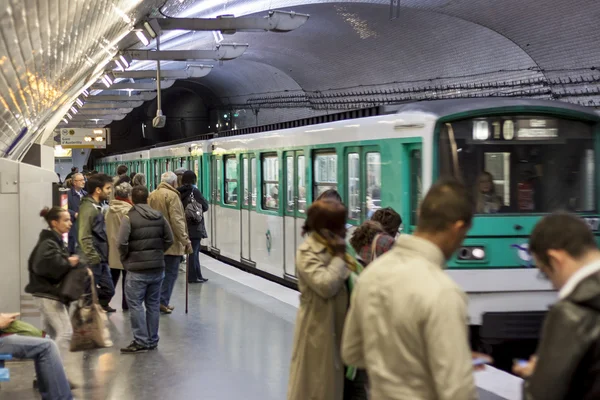 Paris Metro station Mirabeau — Stock Photo, Image
