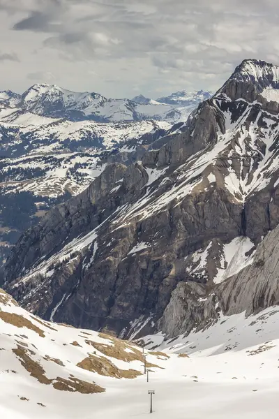 Narciarskie obszar lodowiec diablerets de — Zdjęcie stockowe