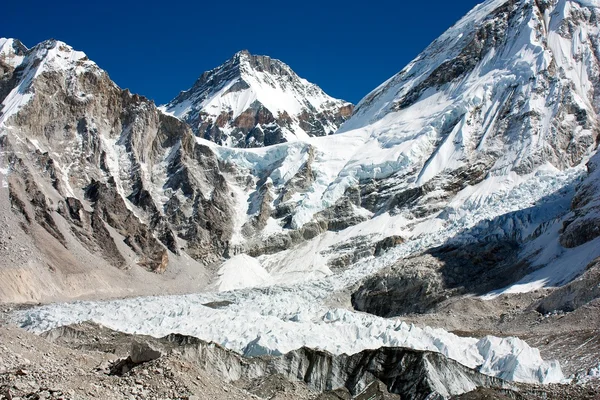 Ice-fall khumbu from everest b.c. — Stock Photo, Image