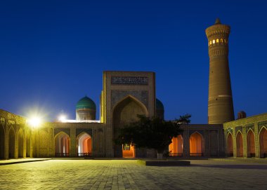 gece görünümü kalon cami ve Minare - buhara - Özbekistan