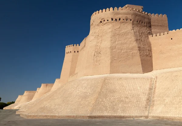 Muro de Itchan Kala (Ichon Qala) - Khiva (Chiva, Heva, Xiva, Chiwa, Khiveh) - Provincia de Xorazm - Uzbekistán - Ciudad en la ruta de la seda — Foto de Stock