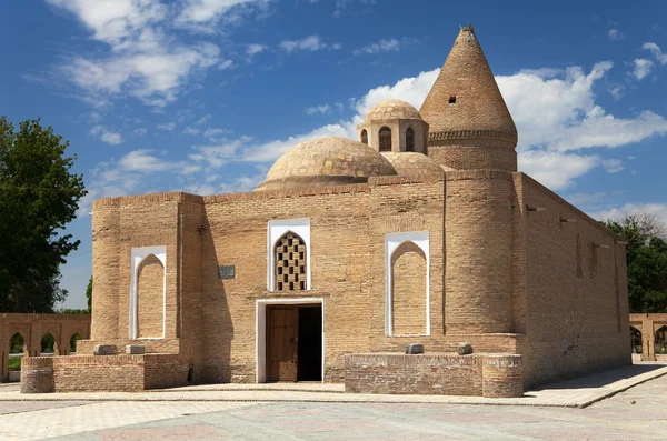 Chashma-Ayub Mausoleum - Buchara - Uzbekistan — Stock Photo, Image