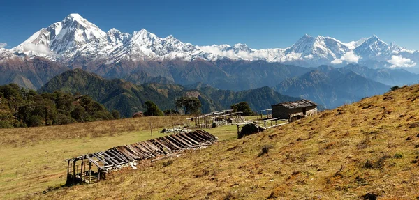 Panoramatický pohled od jaljala průsmyku dhaulagiri a Annapurnu himal - Nepál — Stock fotografie