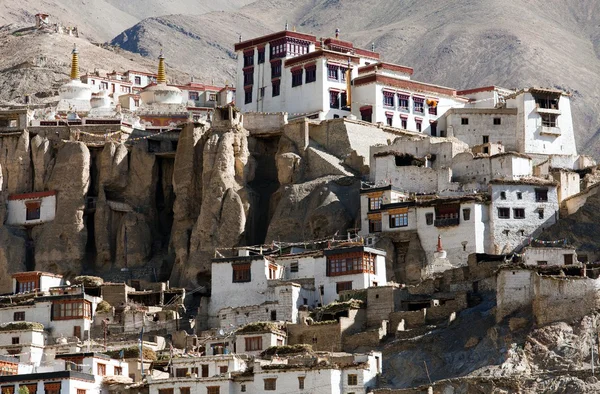 lamayuru gompa - Budist manastır indus Vadisi - ladakh - jamu ve Keşmir - Hindistan