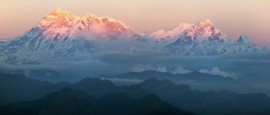 annapurna dağına - nepal görünümünü akşam