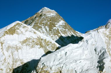 Everest görünümünden kala patthar akşamlar