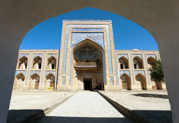 Mohammed Rakhim Khan Medressa in Itchan Kala (Ichon Qala) - Khiva (Chiva, Heva, Xiva, Chiwa, Khiveh) - Xorazm Province - Uzbekistan - Town on the silk road — Stock Photo, Image