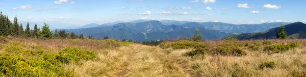 Vista Desde Las Montañas Velka Fatra Hasta Cordillera Nizke Tatry — Foto de Stock