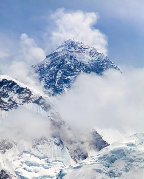 Top Van Mount Everest Met Wolken Van Kala Patthar Weg — Stockfoto